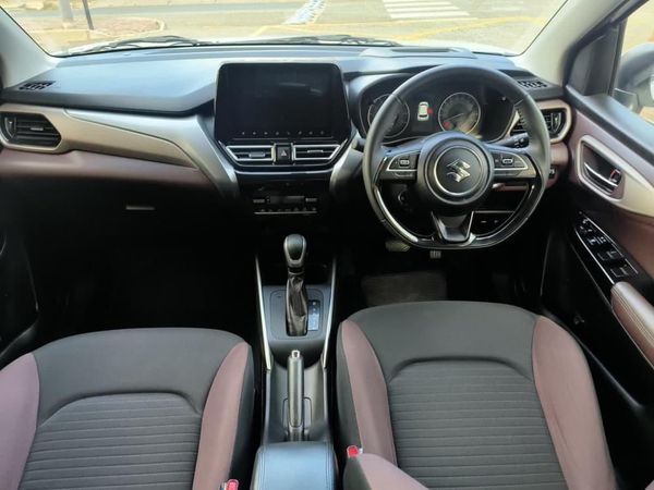 2025-Suzuki-Fronx-15-GLX-Auto image:17