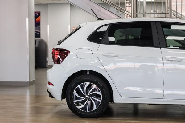 2024-Volkswagen-Polo-10-TSI image:7