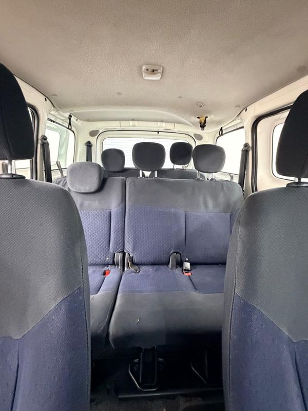2016-Nissan-NV200-15-dCi-Visia-7-seat image:8