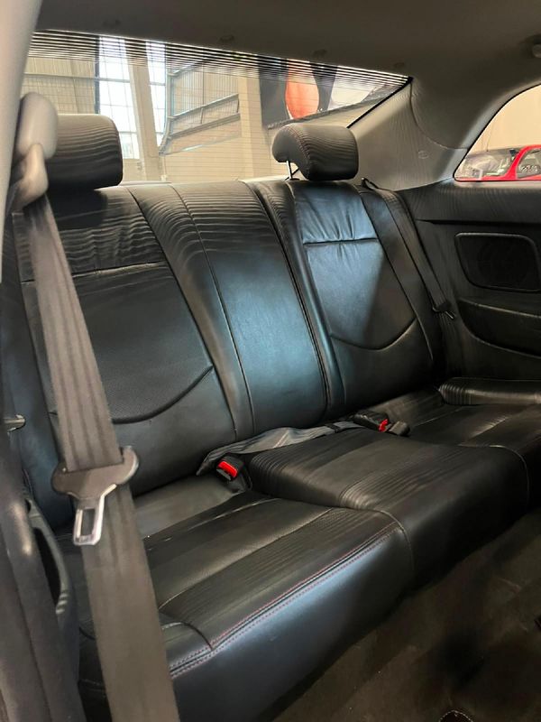 2011-Kia-Cerato-20-Koup-Auto image:11