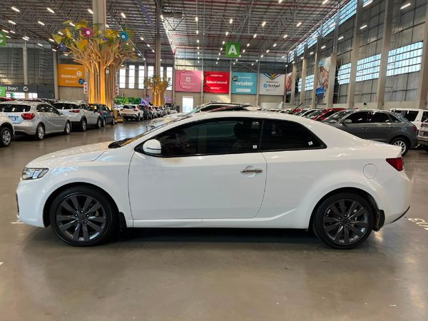 2011-Kia-Cerato-20-Koup-Auto image:5