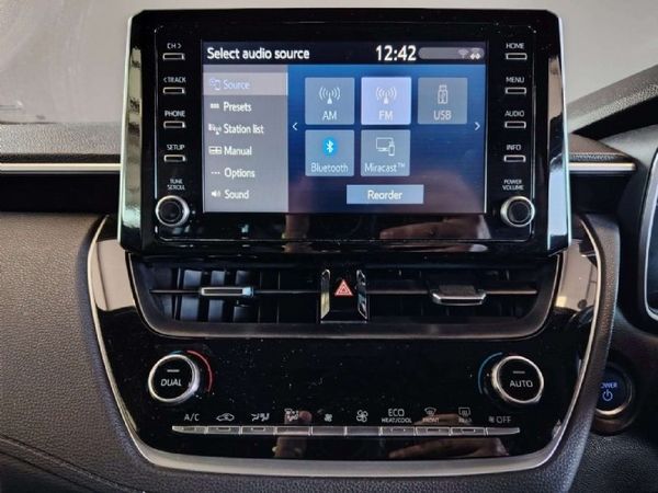 2023-Toyota-Corolla-Cross-18-XR-Hybrid image:9