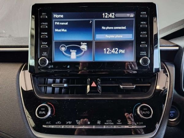 2023-Toyota-Corolla-Cross-18-XR-Hybrid image:7