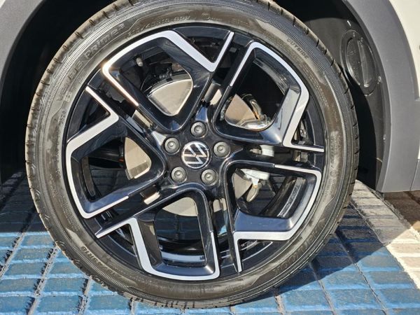 2026-Volkswagen-T-Cross-10-TSI-R-Line-Auto image:8
