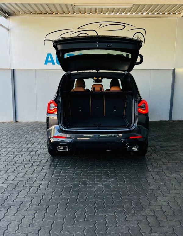 2023-BMW-X3-xDrive20d image:9