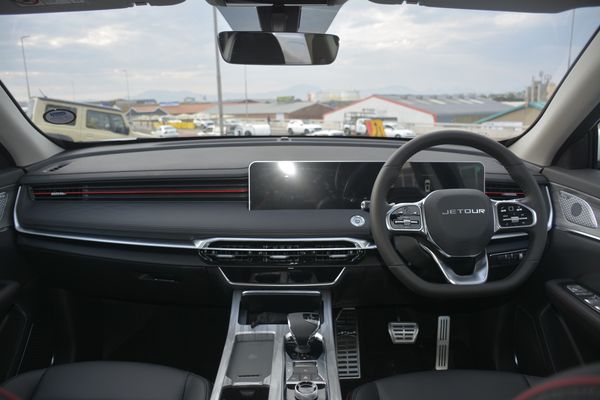 2026-Jetour-X70-Plus-15T-Deluxe image:14