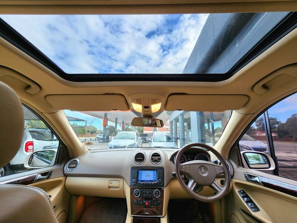 2007-Mercedes-Benz-ML-500-Auto image:7