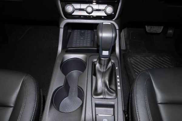 2026-Ford-Everest-20-Sit-Active-Auto image:9