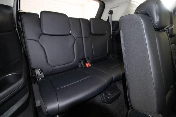 2026-Ford-Everest-20-Sit-Active-Auto image:13
