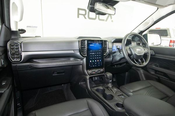 2026-Ford-Everest-20-Sit-Active-Auto image:6