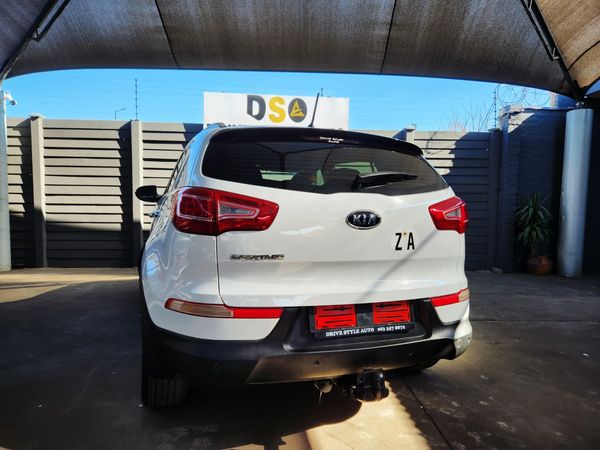 2012-Kia-Sportage-20-Auto image:7