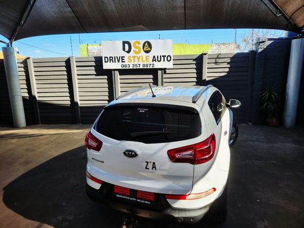 2012-Kia-Sportage-20-Auto image:8