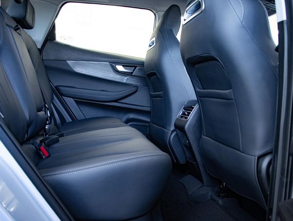 2026-Chery-Tiggo-Cross-15T-Me-DCT-Auto image:24