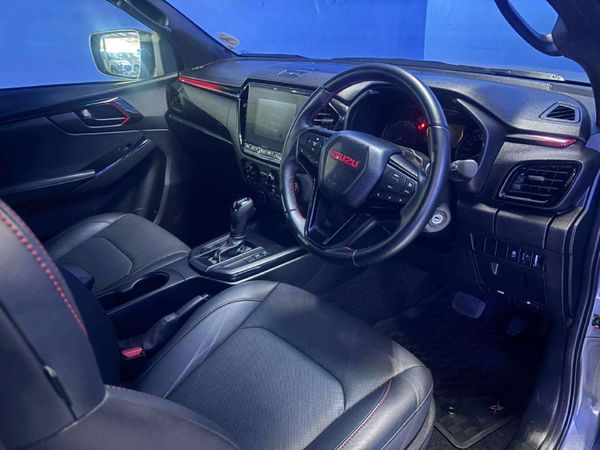 2025-Isuzu-D-Max-19-DDI-HR-X-Rider-Auto-Double-Cab image:19