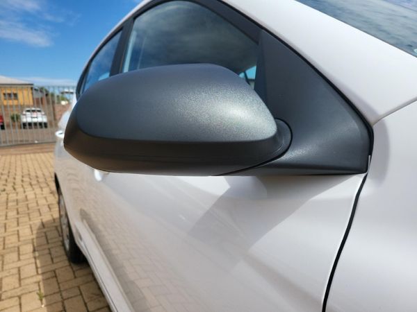 2026-Hyundai-Grand-i10-10-Motion image:9