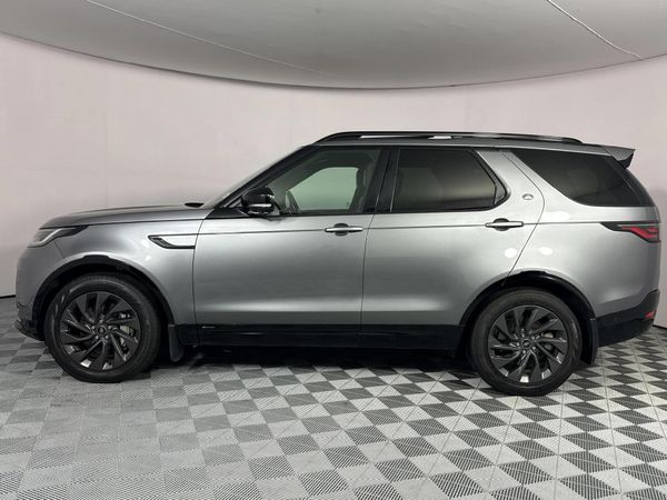 2022-Land-Rover-Discovery-30-TD-SE-R-Dynamic-D300 image:21