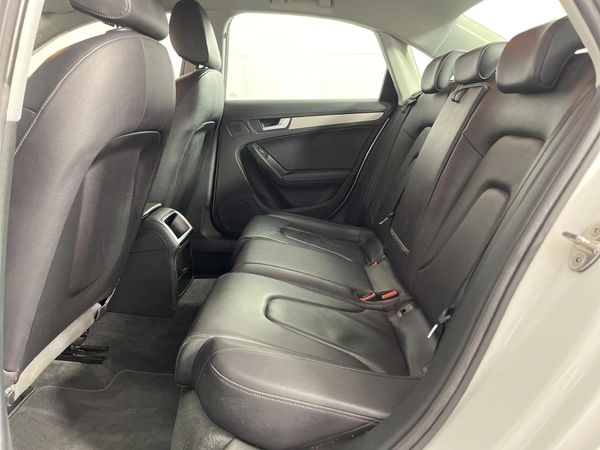 2013-Audi-A4-18-T-SE-Auto image:2