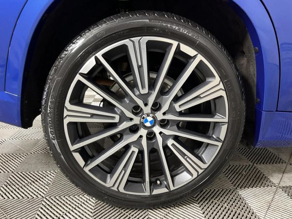 2022-BMW-X1-sDrive18i-M-Sport image:7