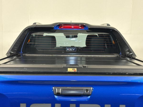 2022-Isuzu-D-Max-30-DDI-V-Cross-HR-Auto-Double-Cab image:14