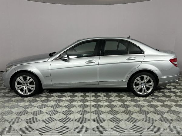 2011-Mercedes-Benz-C-Class-C-350-CDI-Avantgarde-Auto image:18