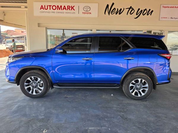 2024-Toyota-Fortuner-28-GD-6-RB-Auto image:3