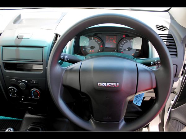 2026-Isuzu-D-Max-250-HO-Fleetside-Safety-Single-Cab image:9
