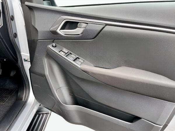 2026-Isuzu-D-Max-19-DDI-HR-LS-Auto-Double-Cab image:12