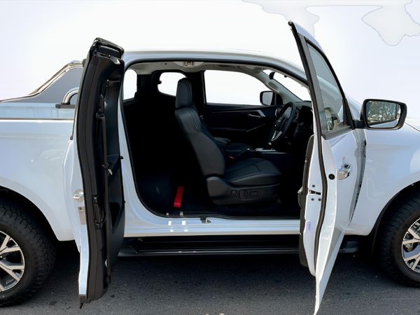 2026-Isuzu-D-Max-30-DDI-LSE-Auto-Extended-Cab image:12