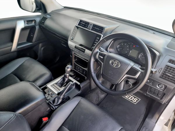 2021-Toyota-Land-Cruiser-Prado-28-GD-TX-Auto image:9
