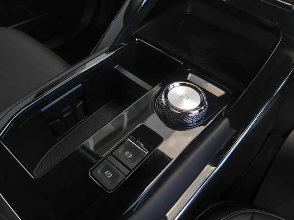 2023-Haval-H6-20T-Super-Luxury-4X4-Auto image:16