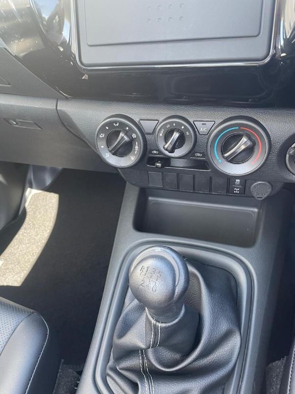 2026-Toyota-Hilux-24-GD-6-SR-4x4-Single-Cab image:13