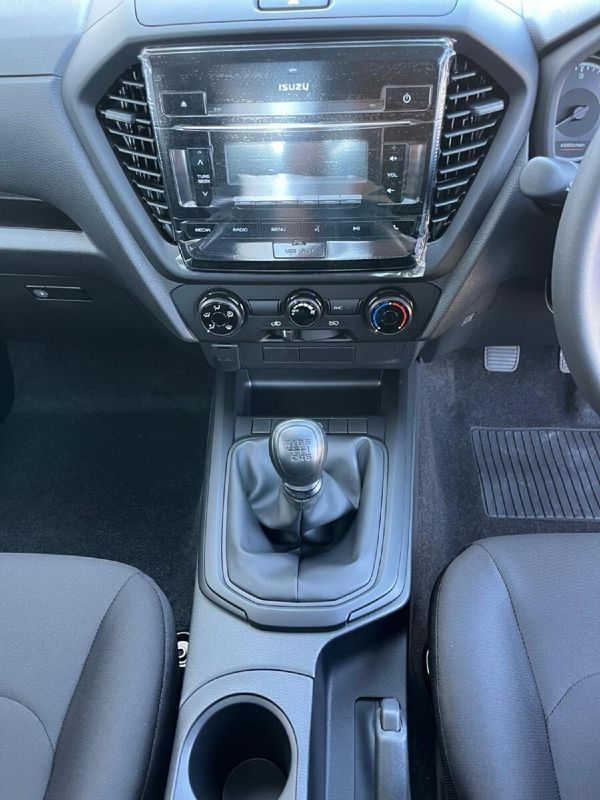 2026-Isuzu-D-Max-19-DDI-HR-L-Single-Cab image:12