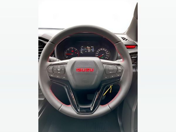 2026-Isuzu-D-Max-19-DDI-HR-X-Rider-Auto-Double-Cab image:12
