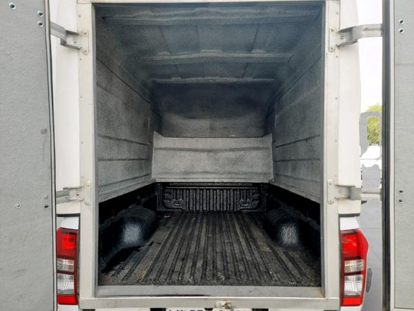 2023-Isuzu-D-Max-250C-Fleetside-Single-Cab image:5