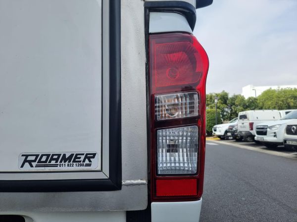 2023-Isuzu-D-Max-250C-Fleetside-Single-Cab image:7