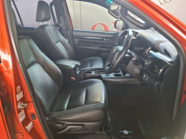 2019-Toyota-Hilux-28-GD-6-RB-AT-Legend-50-Double-cab image:12