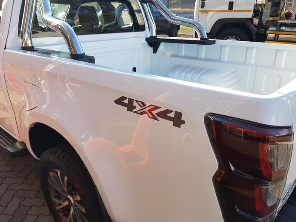 2026-Isuzu-D-Max-30-DDI-LSE-4x4-Auto-E-Cab image:11