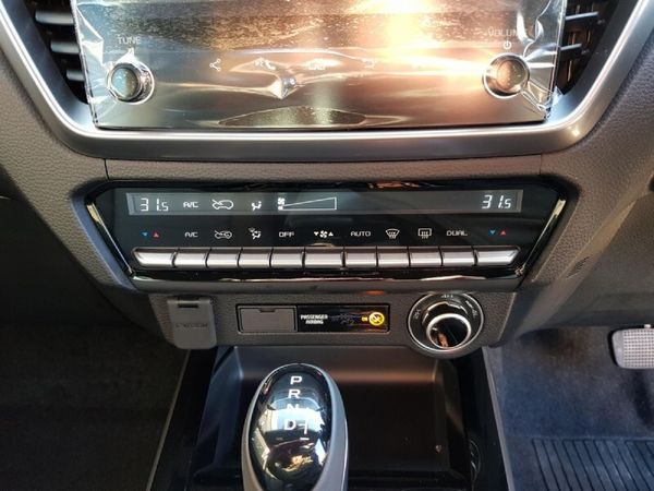 2026-Isuzu-D-Max-30-DDI-LSE-4x4-Auto-Double-Cab image:17