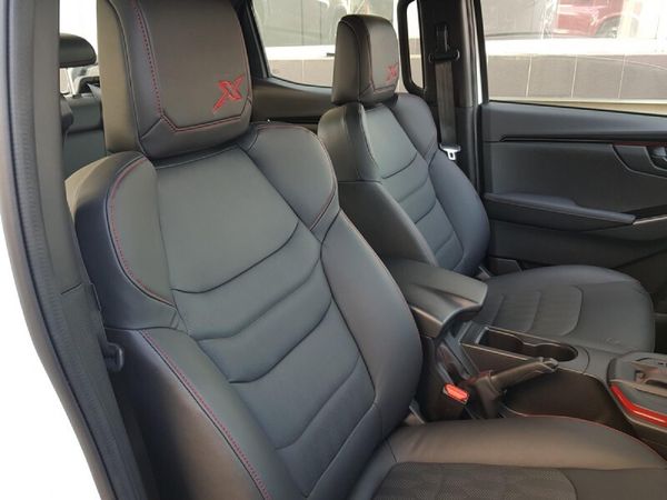 2026-Isuzu-D-Max-19-DDI-HR-X-Rider-Auto-Double-Cab image:13