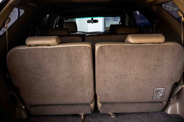 2012-Toyota-Fortuner-40-V6-Heritage-Raised-Body-Auto image:20