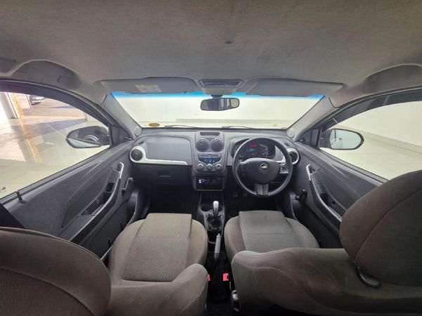 2016-Chevrolet-Utility-14-AC image:9