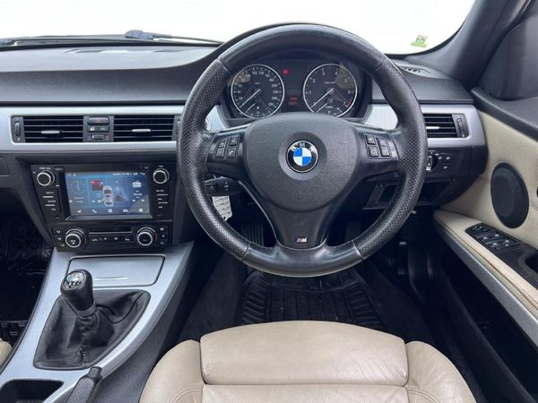 2010-BMW-3-Series-320i-Dynamic-Edition image:8