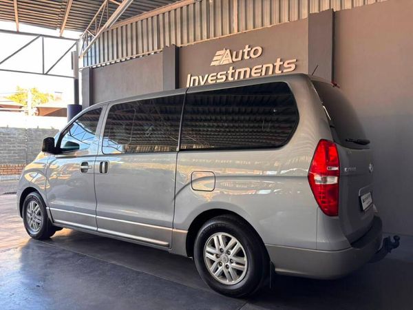 2016-Hyundai-H-1-25-CRDi-Elite-Auto image:2