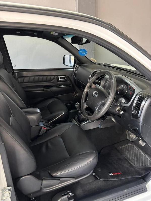 2021-GWM-Steed-5E-20-VGT-Xscape-Double-Cab image:9
