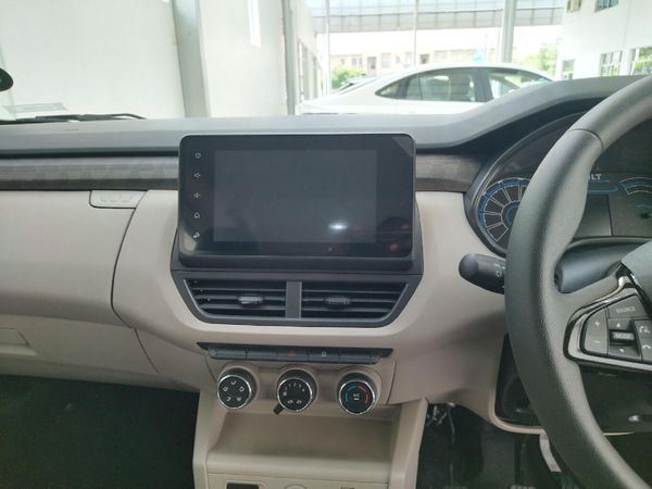 2026-Renault-Triber-10-Techno image:7
