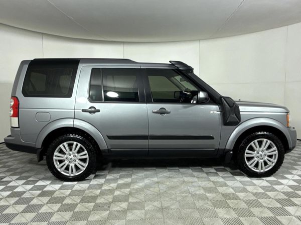 2012-Land-Rover-Discovery-4-30-TD-SD-V6-SE image:17