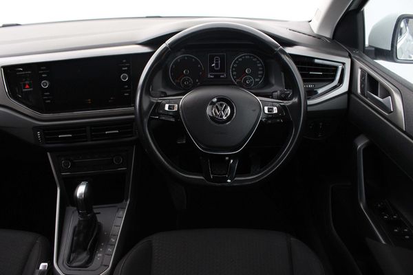 2019-Volkswagen-Polo-10-TSI-Comfortline-Auto image:5
