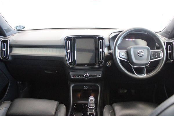 2018-Volvo-XC40-D4-Inscription-AWD-Auto image:4