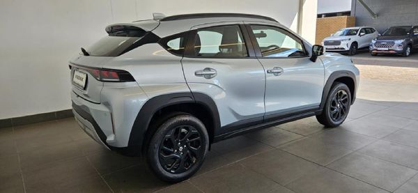 2026-Suzuki-Fronx-15-GL image:3