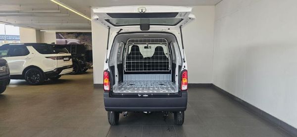 2026-Suzuki-Eeco-12-Panel-Van image:9